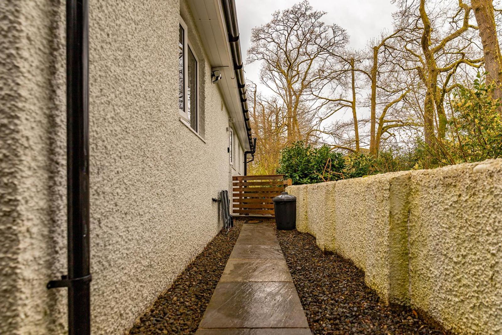 Roger Ground - With Onsite Car Parking Pensión Windermere